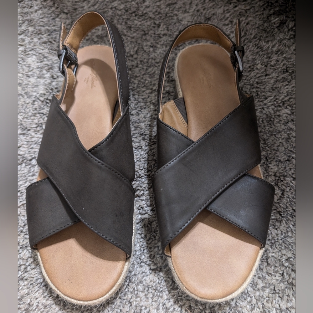 Green sandals